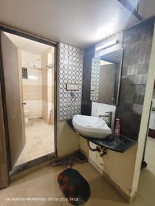 Bathroom Image of 1250 Sq.ft 2 BHK Apartment / Flat for rent in Gotri Vadodara for Rs. 15500