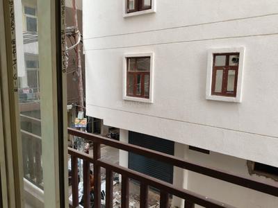 Balcony Image of 1050 Sq.ft 1 BHK Independent House for rent in Sector 73 Noida for Rs. 16500