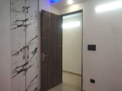 Bedroom Image of 1000 Sq.ft 3 BHK Builder Floor for sale in Govindpuri New Delhi for Rs. 6500000