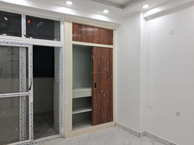 Bedroom Image of 1010 Sq.ft 2 BHK Apartment / Flat for sale in Sector 72 Noida for Rs. 4550000