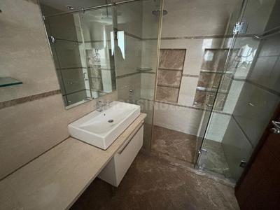 Bathroom Image of 4500 Sq.ft 4 BHK Builder Floor for sale in Panchsheel Park New Delhi for Rs. 120000000