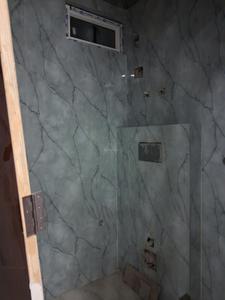 Common Bathroom Image of 1000 Sq.ft 2 BHK Apartment / Flat for sale in Capital Metro Height, Sector 72 Noida for Rs. 3850000
