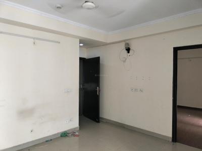 Living Room Image of 884 Sq.ft 2 BHK Apartment / Flat for rent in Amrapali Pan Oasis, Sector 70 Noida for Rs. 40000