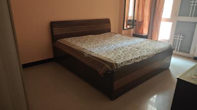 Bedroom Image of 1460 Sq.ft 3 BHK Apartment / Flat for rent in Express Garden, Indirapuram Ghaziabad for Rs. 45000