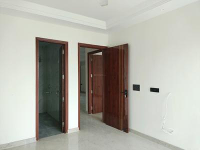 Bedroom Image of 1620 Sq.ft 3 BHK Builder Floor for sale in Amolik Aster Woods, Sector 98 Faridabad for Rs. 14500000