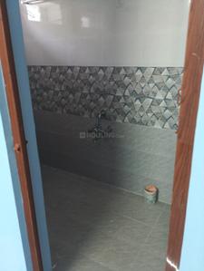 Bathroom Image of 2200 Sq.ft 2 BHK Independent House for rent in Sirukalathur Chennai for Rs. 15000