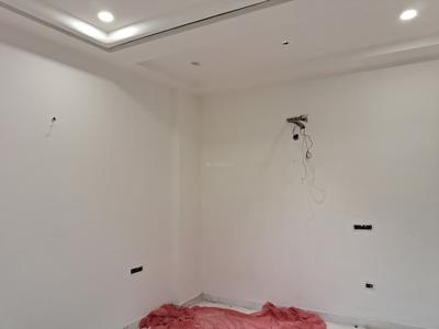 Bedroom Image of 1800 Sq.ft 3 BHK Builder Floor for sale in Paschim Vihar New Delhi for Rs. 38000000