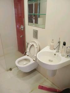 Common Bathroom Image of 1650 Sq.ft 3 BHK Apartment / Flat for sale in Lodha Dioro, Sion Mumbai for Rs. 48600000
