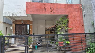 Balcony Image of 1500 Sq.ft 3 BHK Independent House for rent in New Alkapuri Vadodara for Rs. 45000