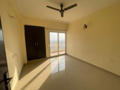 Bedroom Image of 1730 Sq.ft 3 BHK Apartment / Flat for sale in Paramount Golfforeste Premium Apartments, Surajpur Greater Noida for Rs. 12500000