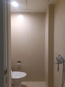 Servant Room Image of 2400 Sq.ft 3 BHK Apartment / Flat for sale in DLF One Midtown, Karampura New Delhi for Rs. 64500000