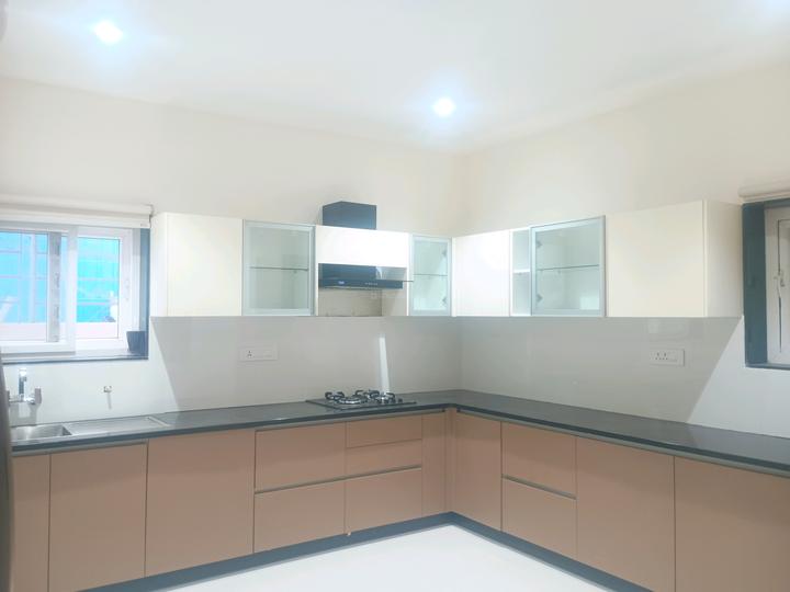 Raviryal Road Main Image 1