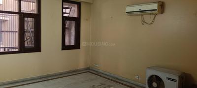 Bedroom Image of 2100 Sq.ft 3 BHK Independent House for rent in Sector 20 Noida for Rs. 45000