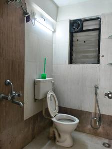 Common Bathroom Image of 1050 Sq.ft 2 BHK Apartment / Flat for rent in Reelicon Felicia, Pashan Pune for Rs. 30500