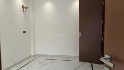 Bedroom Image of 1000 Sq.ft 3 BHK Builder Floor for sale in Arjun Nagar New Delhi for Rs. 13000000