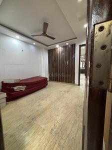 Bedroom Image of 1900 Sq.ft 3 BHK Builder Floor for sale in Kirti Nagar New Delhi for Rs. 30000000