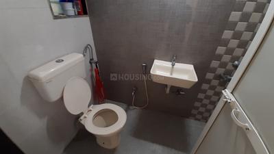 Bathroom Image of 1050 Sq.ft 2 BHK Apartment / Flat for rent in Rushi Shivbliss, Bhandup West Mumbai for Rs. 50000