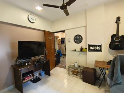 Living Room Image of 850 Sq.ft 2 BHK Apartment / Flat for sale in Dahisar West Mumbai for Rs. 14500001