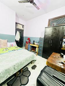 Bedroom Image of Laxmi boys pg  in Ansal Golf Links 1, Greater Noida