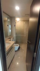 Bathroom Image of 1250 Sq.ft 3 BHK Apartment / Flat for rent in Monte South, Byculla Mumbai for Rs. 200000