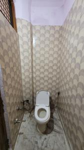 Bathroom Image of 675 Sq.ft 3 BHK Builder Floor for sale in Shastri Nagar New Delhi for Rs. 6000000