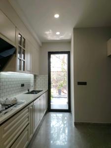 Kitchen Image of 2700 Sq.ft 4 BHK Builder Floor for sale in Ansal Esencia Sector 67, Sector 67 Gurgaon for Rs. 33900000