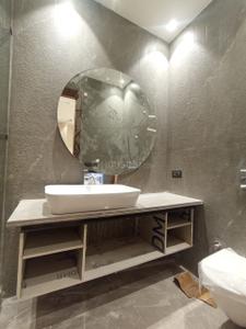 Bathroom Image of 2400 Sq.ft 3 BHK Builder Floor for sale in Sarvapriya Vihar New Delhi for Rs. 85000000