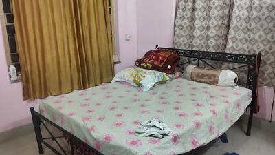 Bedroom Image of 700 Sq.ft 2 BHK Independent House for rent in Kankurgachi Kolkata for Rs. 20000
