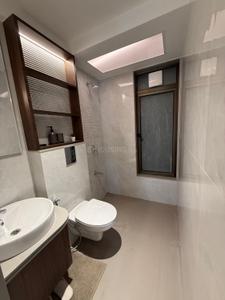 Bathroom Image of 1000 Sq.ft 2 BHK Apartment / Flat for sale in Dadar West Mumbai for Rs. 37500000