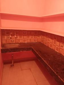 Kitchen Image of 1200 Sq.ft 2 BHK Apartment / Flat for rent in Deen Dayal Nagar Gwalior for Rs. 5000