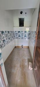 Bathroom Image of 1084 Sq.ft 2.5 BHK Apartment / Flat for sale in Airport Gate no. 1 Kolkata for Rs. 3902400
