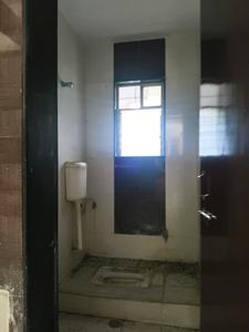 Common Bathroom Image of 1100 Sq.ft 2 BHK Apartment / Flat for rent in S K Venkateshwara Heights, Baner Pune for Rs. 30000