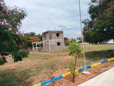 Rathis Nandavanam Main Image 1