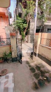 Image of 1000 Sq.ft 2 BHK Independent House for rent in Airport Gate no. 1, Kolkata for Rs. 9500