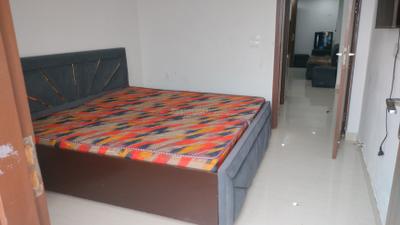 Bedroom Image of 500 Sq.ft 1 BHK Apartment / Flat for rent in Chhattarpur New Delhi for Rs. 20000