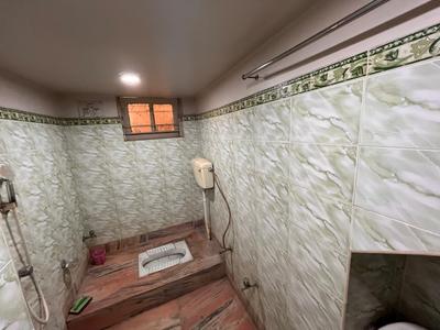 Bathroom Image of 1800 Sq.ft 3.5 BHK Independent House for sale in Purba Barisha Kolkata for Rs. 9800000