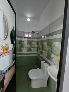 Bathroom Image of 700 Sq.ft 2 BHK Independent House for sale in North Parvur Kochi for Rs. 3500000