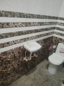 Bathroom Image of 1300 Sq.ft 3 BHK Independent House for rent in Beriwal Shriji Shivasha Estate, Girdharpur Mathura for Rs. 17000