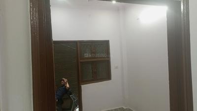 Bedroom Image of 450 Sq.ft 2 BHK Builder Floor for sale in Pitampura New Delhi for Rs. 3300000