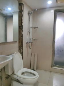 Common Bathroom Image of 550 Sq.ft 1 BHK Apartment / Flat for rent in Kasarvadavali Thane for Rs. 22000