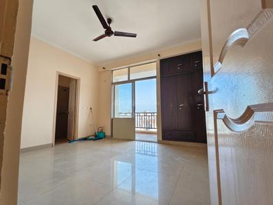 Hall Image of 934 Sq.ft 2 BHK Apartment / Flat for sale in VVIP Addresses, Raj Nagar Extension Ghaziabad for Rs. 7600000