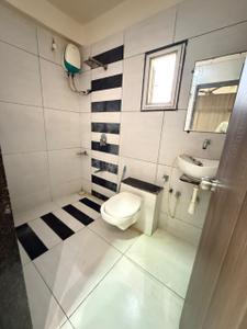 Bathroom Image of 1069 Sq.ft 3 BHK Apartment / Flat for sale in Bhayli Vadodara for Rs. 5100000