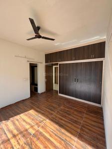 Bedroom Image of 1600 Sq.ft 4 BHK Duplex for rent in Aditya Mansions, Bagmugaliya Bhopal for Rs. 25000