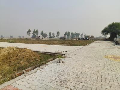 Image of 900 Sq.ft Residential Plot / Land for sale in Shanti Nagar, Mathura for Rs. 2500000