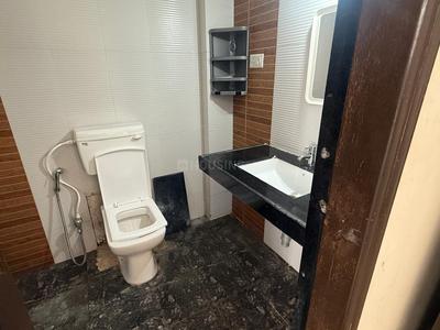 Bathroom Image of 900 Sq.ft 2 BHK Apartment / Flat for sale in Bhandari Vermont, Wagholi Pune for Rs. 6800000