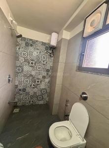Bathroom Image of 1184 Sq.ft 3 BHK Apartment / Flat for rent in Aashka Aatman, Vastrapur Ahmedabad for Rs. 60000