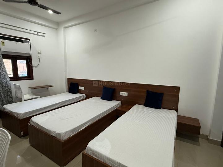 Bedroom Image of Stanza Girls PG ! sector 137 in Sector 135, Noida