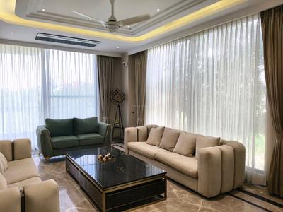Living Room Image of 4500 Sq.ft 4.5 BHK Builder Floor for sale in Greenwood City Floors, Sector 45 Gurgaon for Rs. 55000000