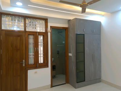 Bedroom Image of 1125 Sq.ft 3 BHK Apartment / Flat for sale in Palam New Delhi for Rs. 13000000