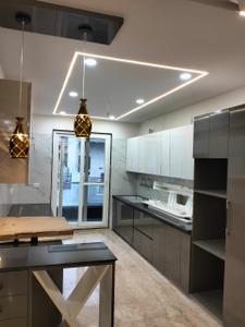 Kitchen Image of 1450 Sq.ft 3 BHK Builder Floor for rent in Ramesh Nagar New Delhi for Rs. 34000